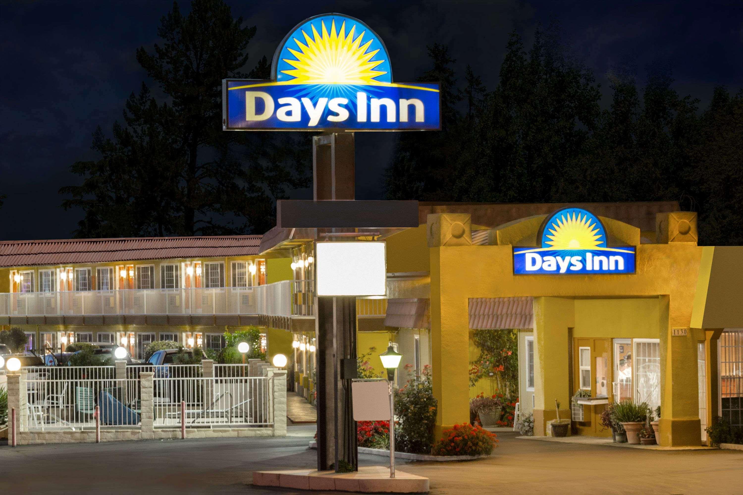 Days Inn By Wyndham 킹 시티 외부 사진